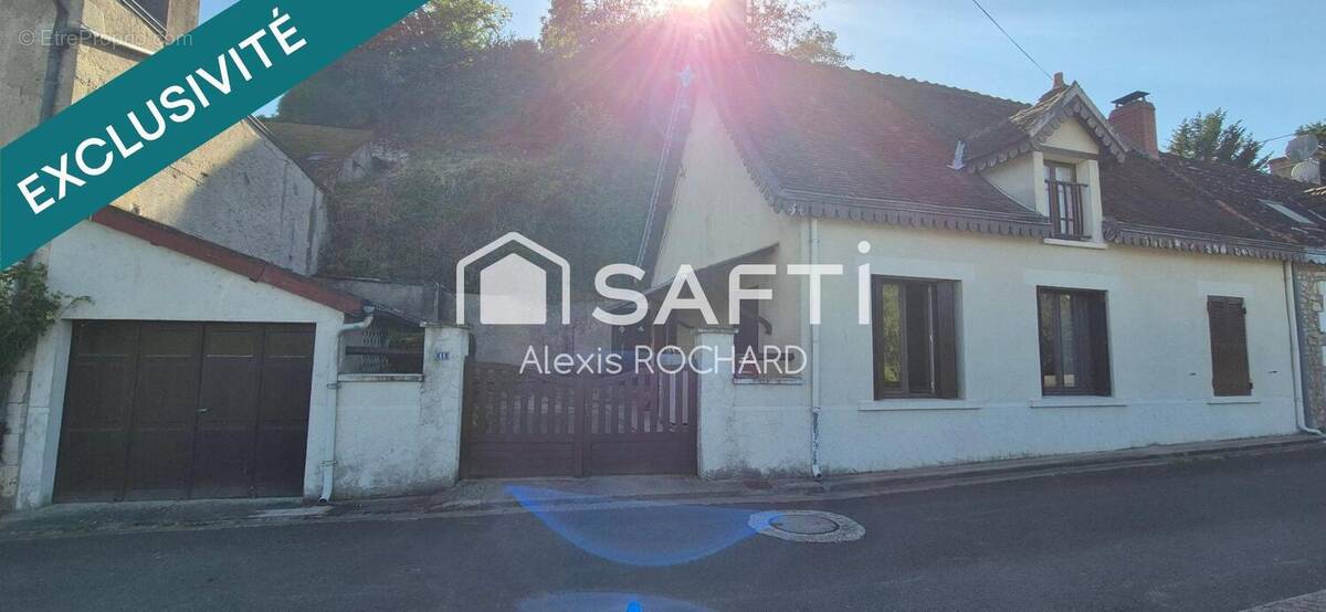 Photo 1 - Maison à LA TRIMOUILLE