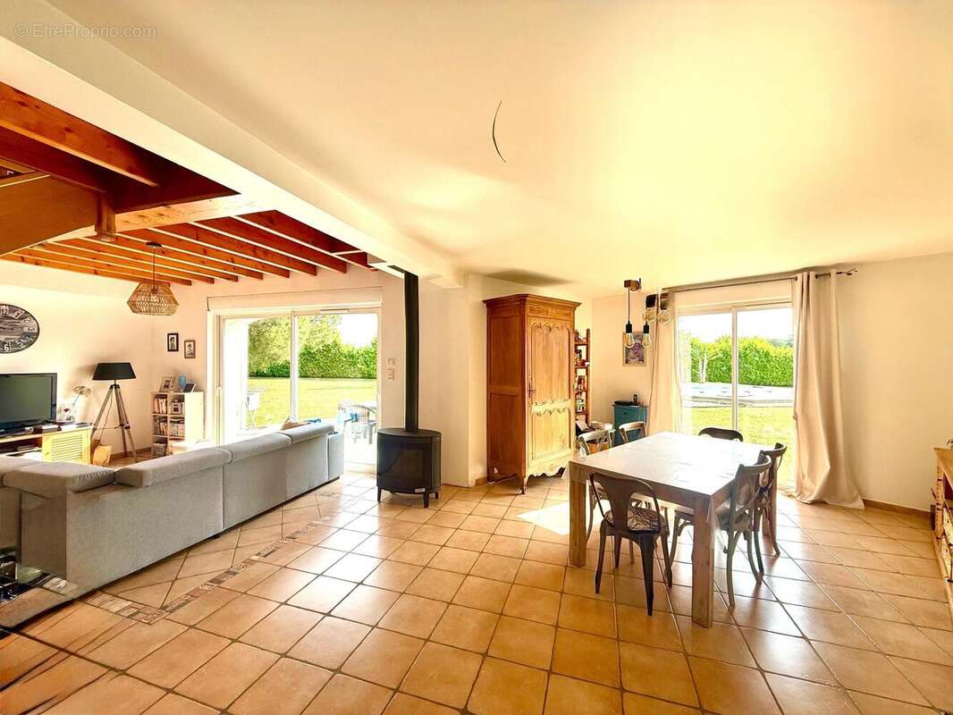 Photo 4 - Maison à SAINT-SIMON-DE-BORDES