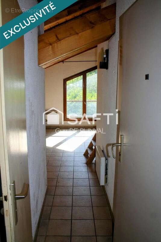 Photo 4 - Appartement à VIRY