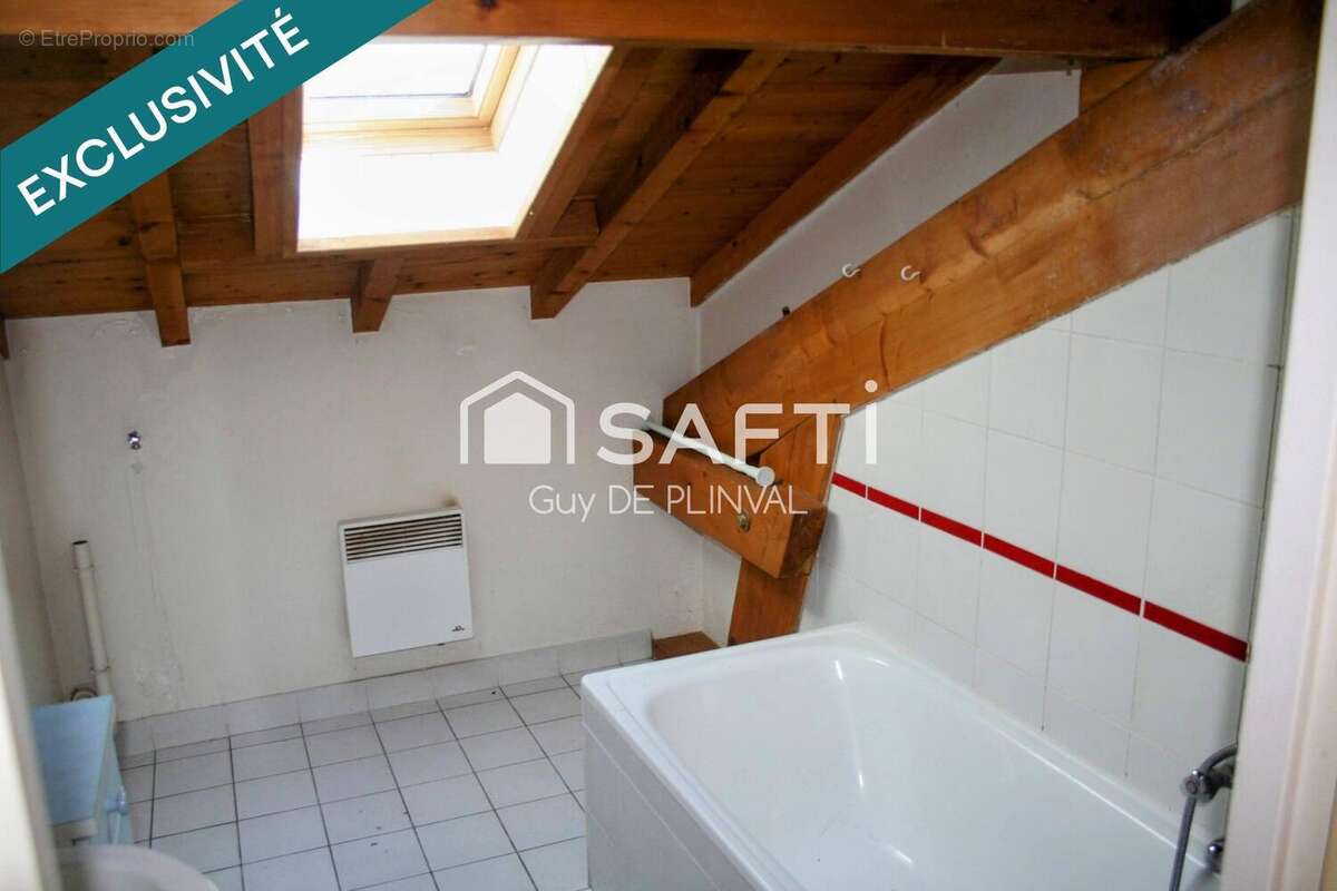Photo 5 - Appartement à VIRY