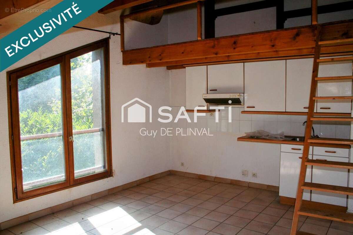 Photo 6 - Appartement à VIRY