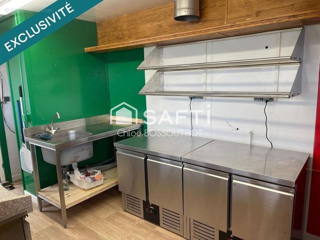 Photo 6 - Commerce à AVRILLE