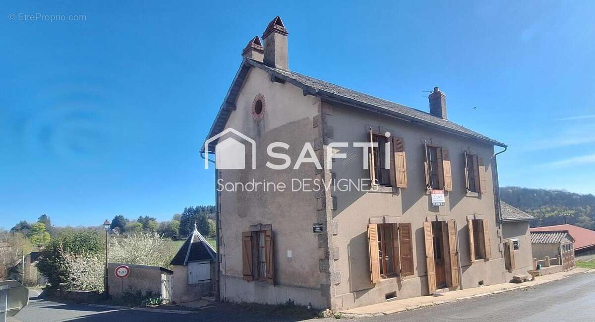 Photo 2 - Maison à SAINT-LEGER-SOUS-BEUVRAY