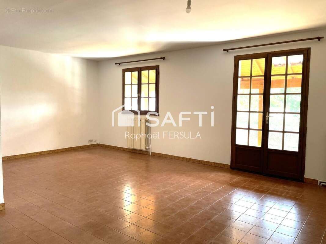 Photo 2 - Maison à CASTRES