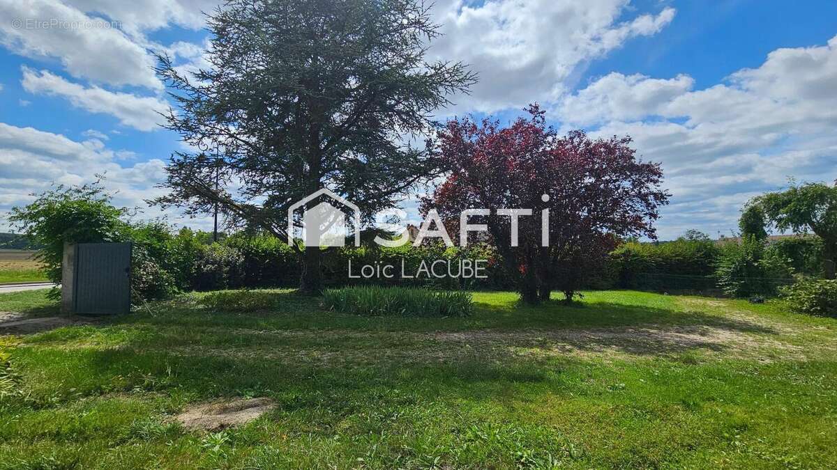 Photo 3 - Terrain à MAREIL-LE-GUYON