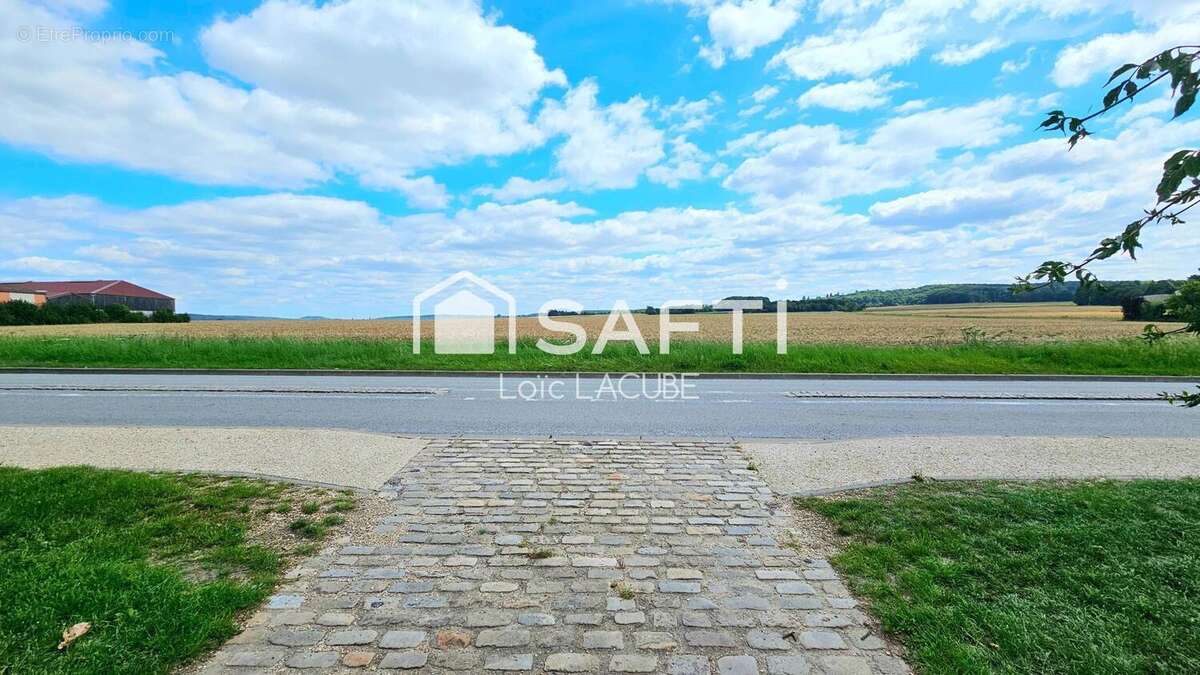 Photo 4 - Terrain à MAREIL-LE-GUYON