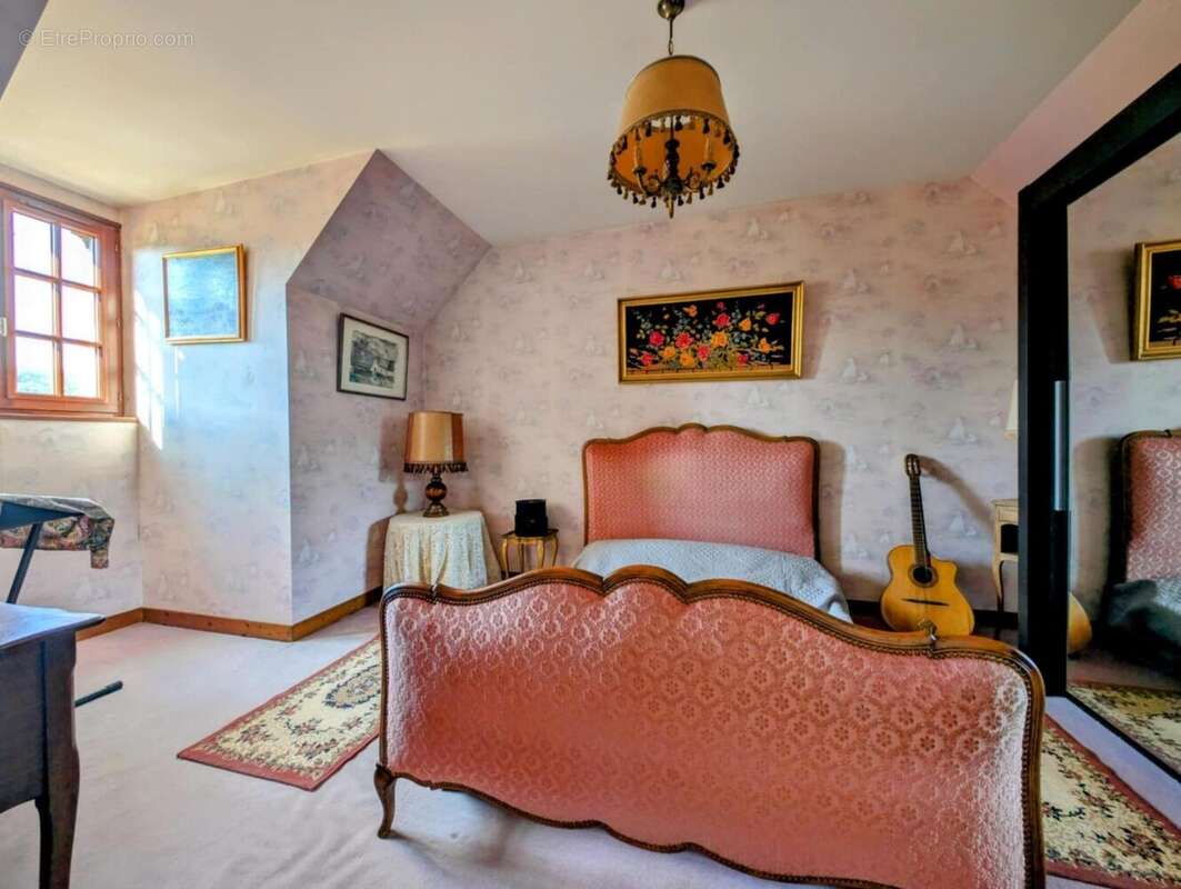 Photo 8 - Maison à SAIGNES