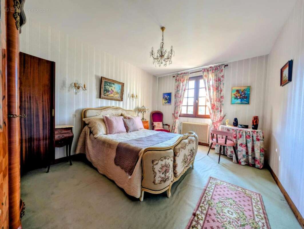 Photo 9 - Maison à SAIGNES