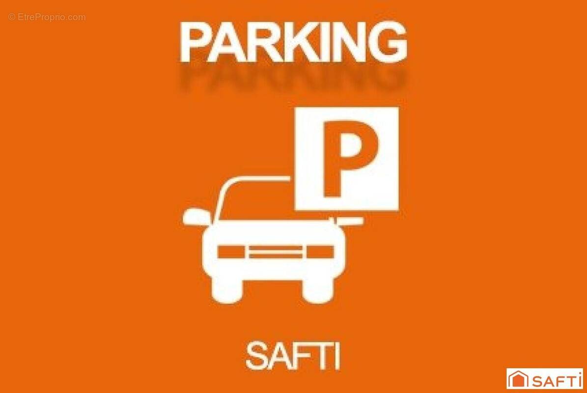 Photo 1 - Parking à ROUEN