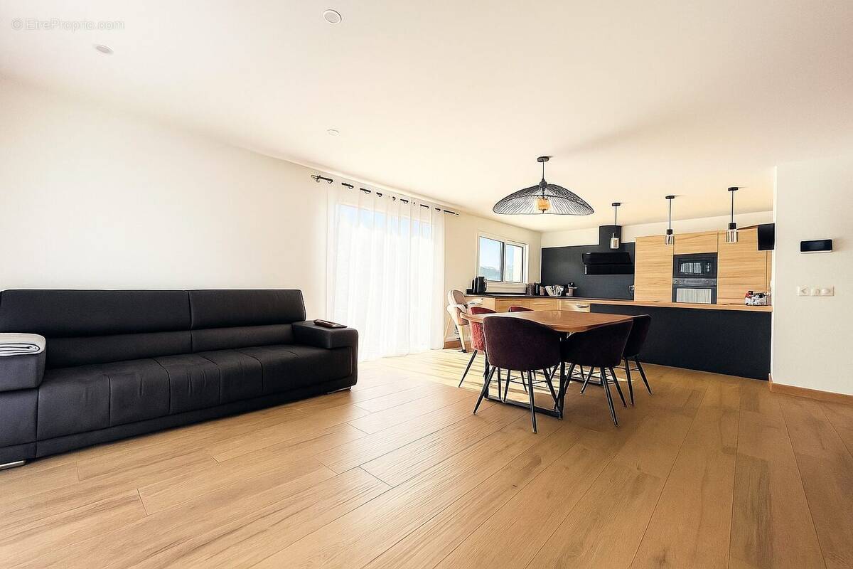 Maison à BOURGUEBUS