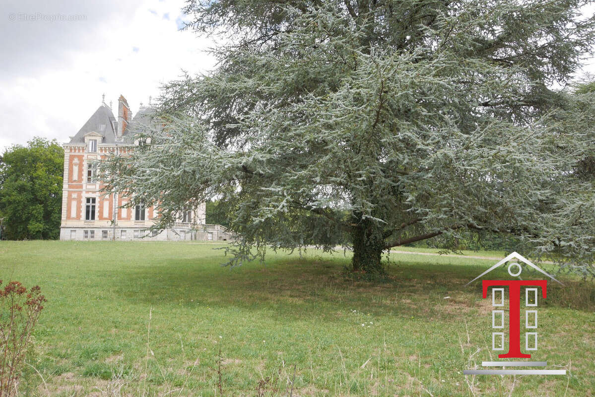 Appartement à BAZOUGES-SUR-LE-LOIR