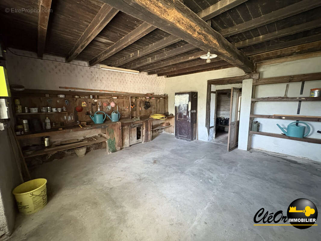 Maison à SAVIGNY-SUR-SEILLE