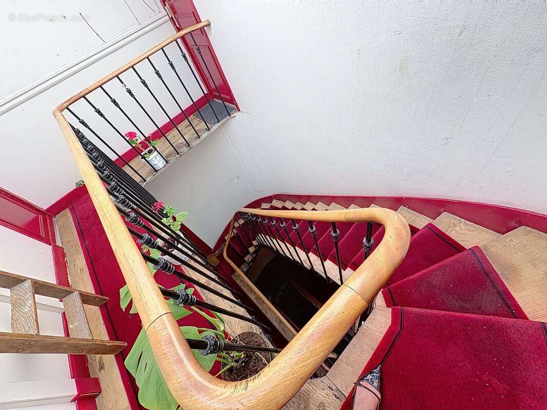 Appartement à PARIS-9E