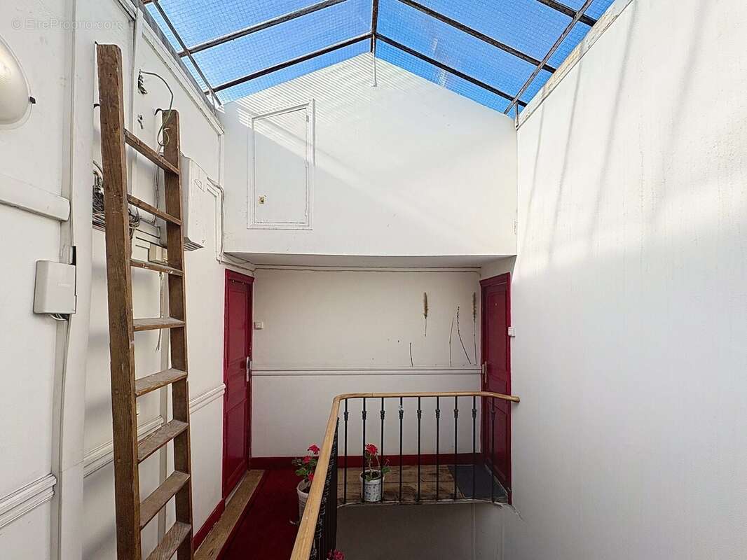 Appartement à PARIS-9E
