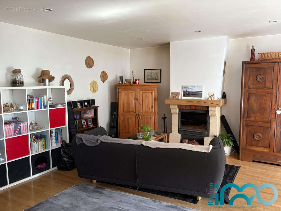 Maison à SALLES-LA-SOURCE