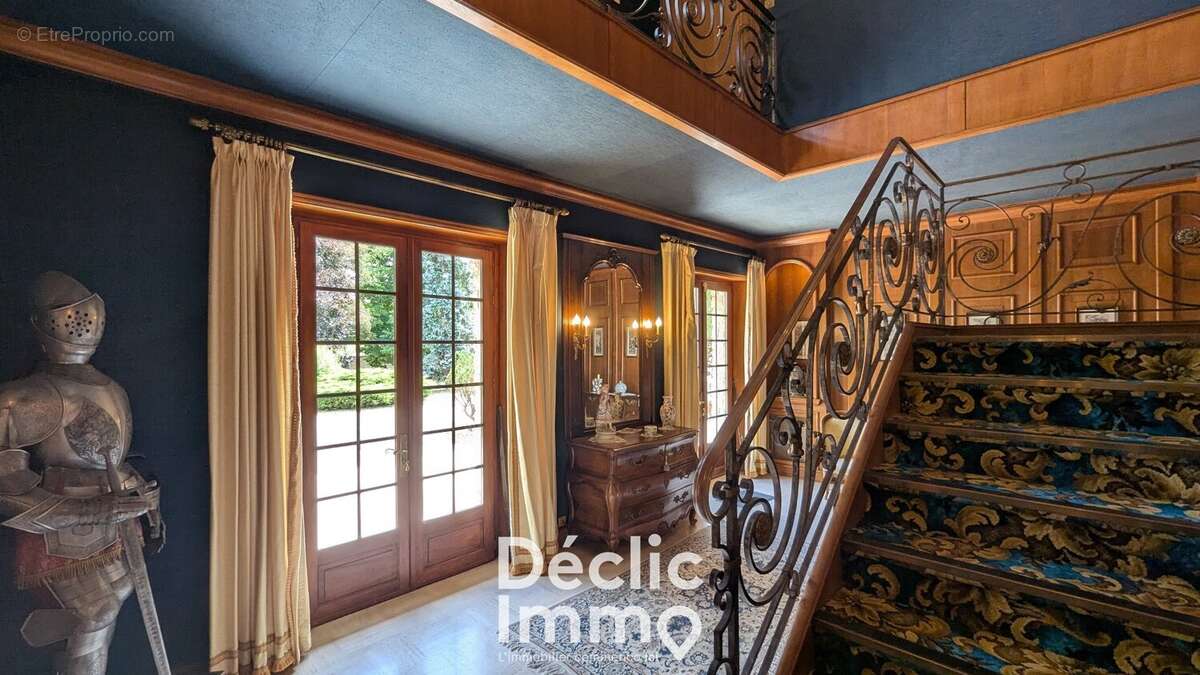 Maison à BARBEZIEUX-SAINT-HILAIRE