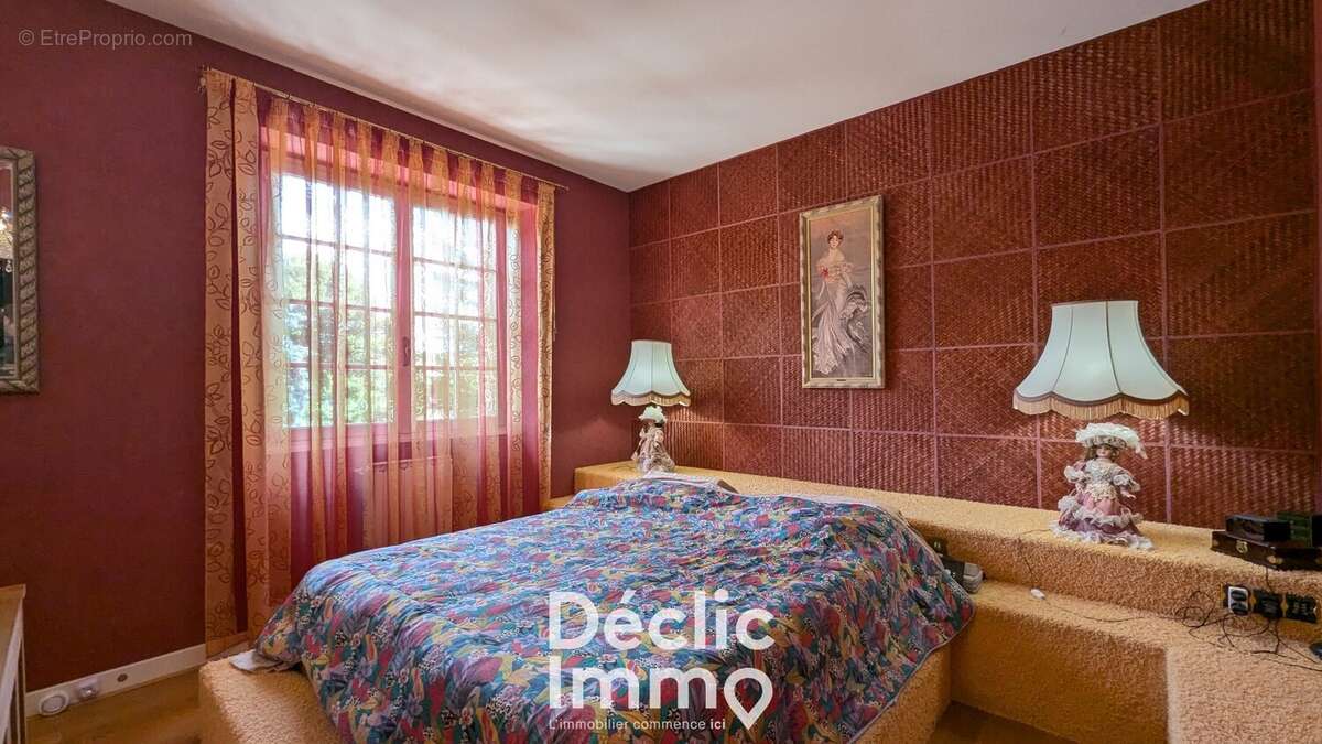 Maison à BARBEZIEUX-SAINT-HILAIRE