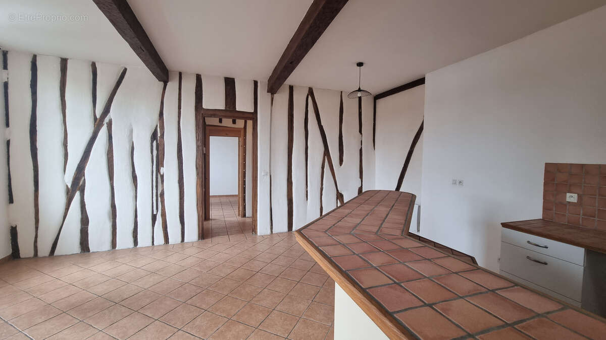 Appartement à L&#039;ISLE-EN-DODON