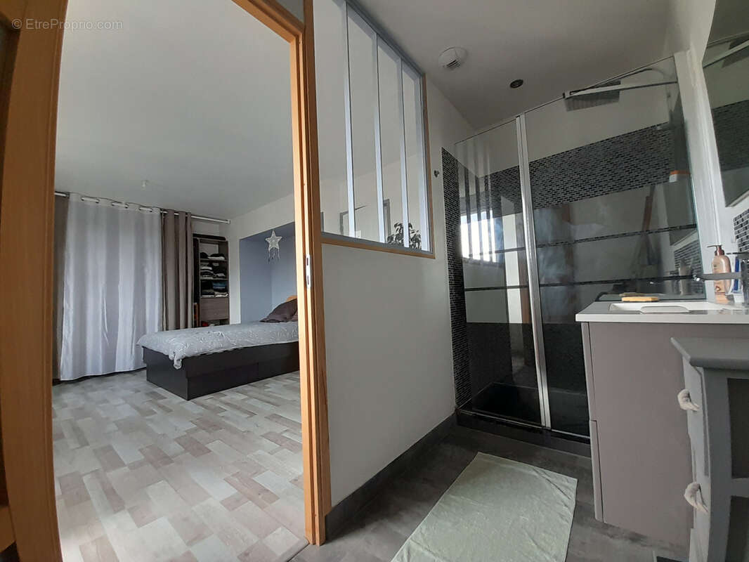 Maison à AUNAY-SOUS-AUNEAU