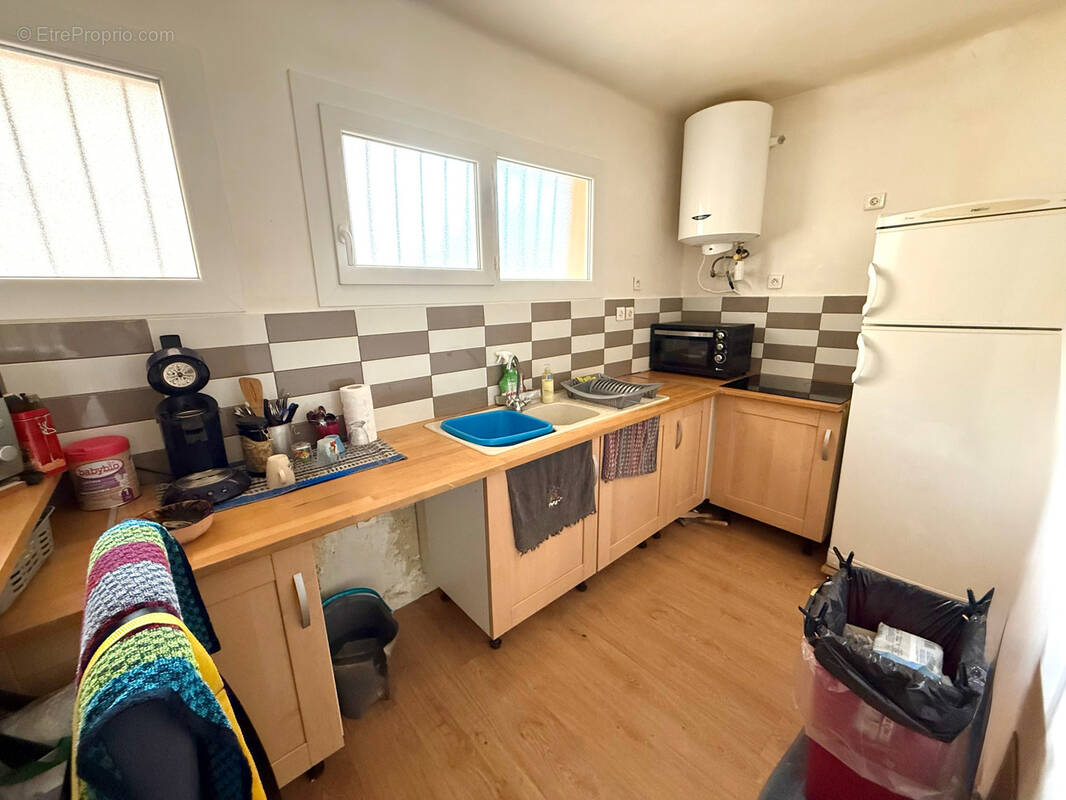 Appartement à MARSEILLE-7E