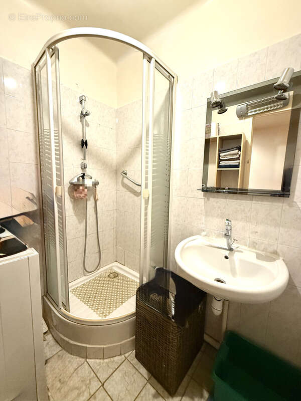 Appartement à MARSEILLE-7E