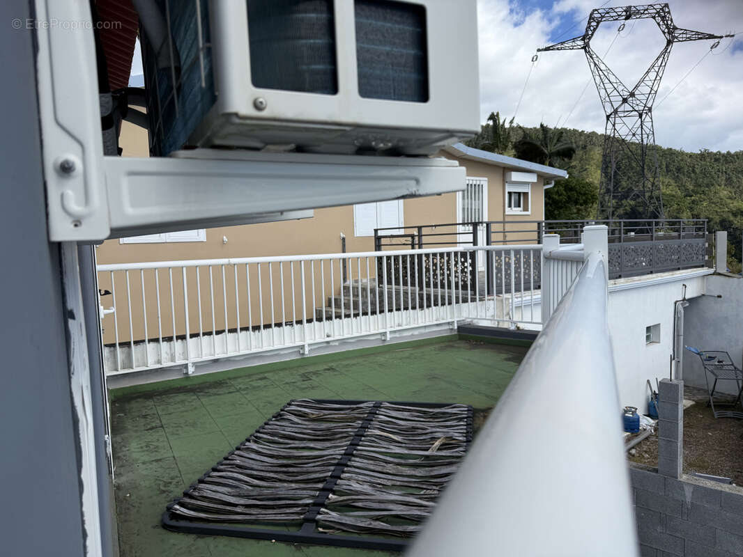 Appartement à SAINT-DENIS