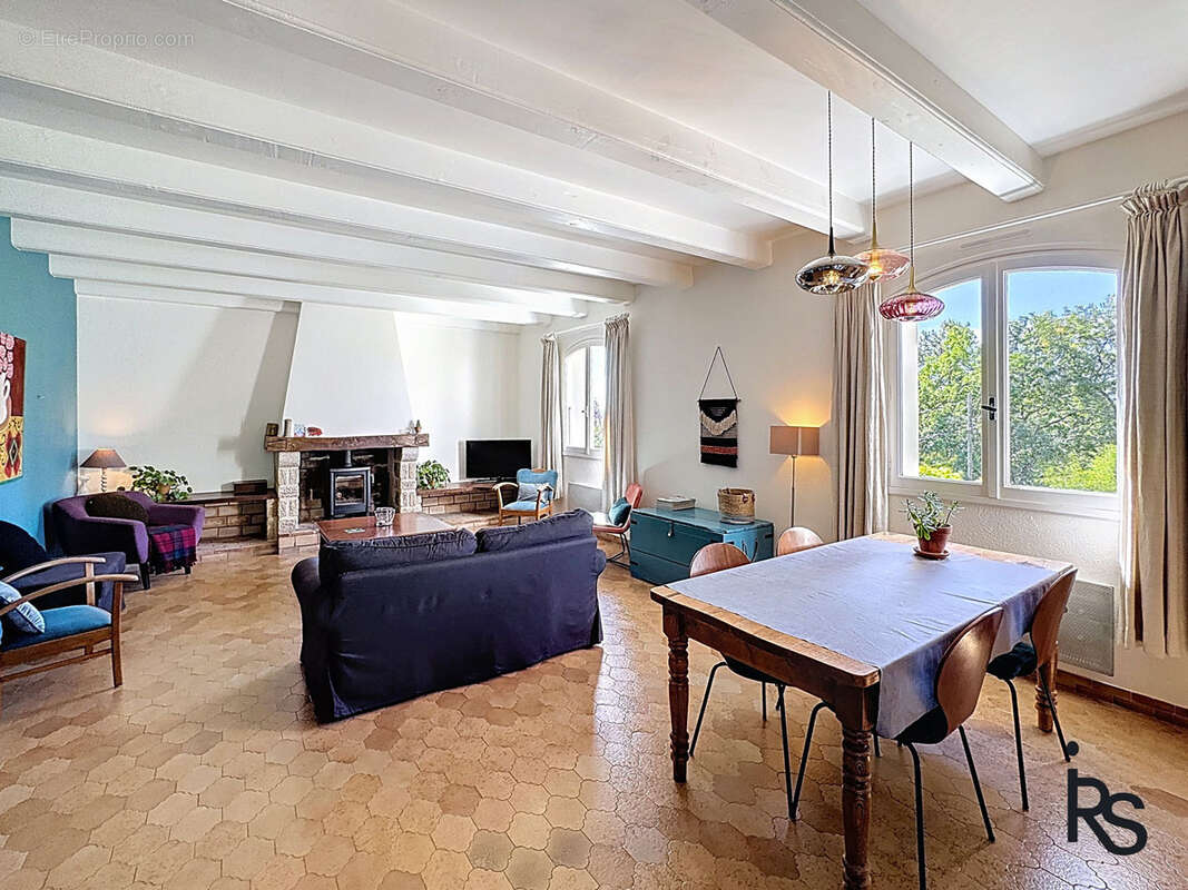 Maison à CHASSIERS