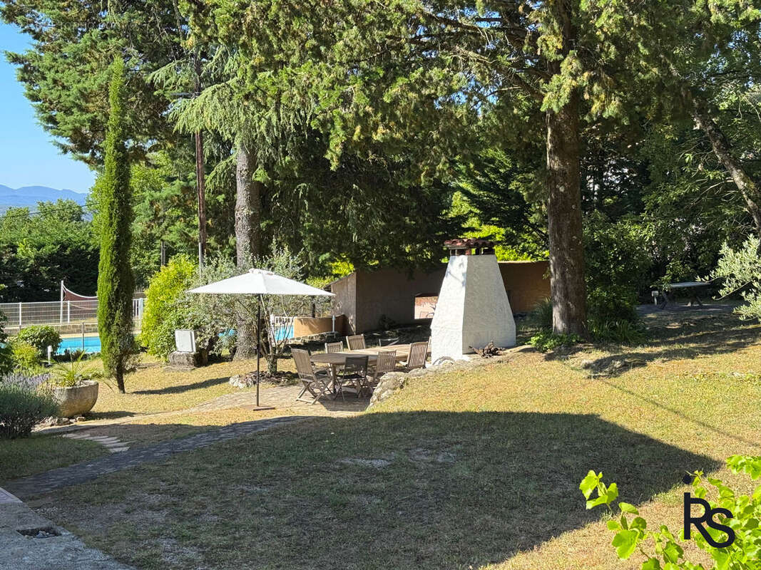 Maison à CHASSIERS