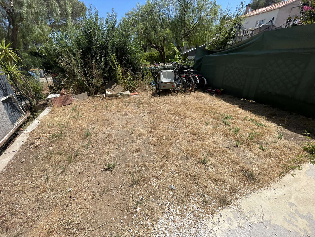 Appartement à FREJUS