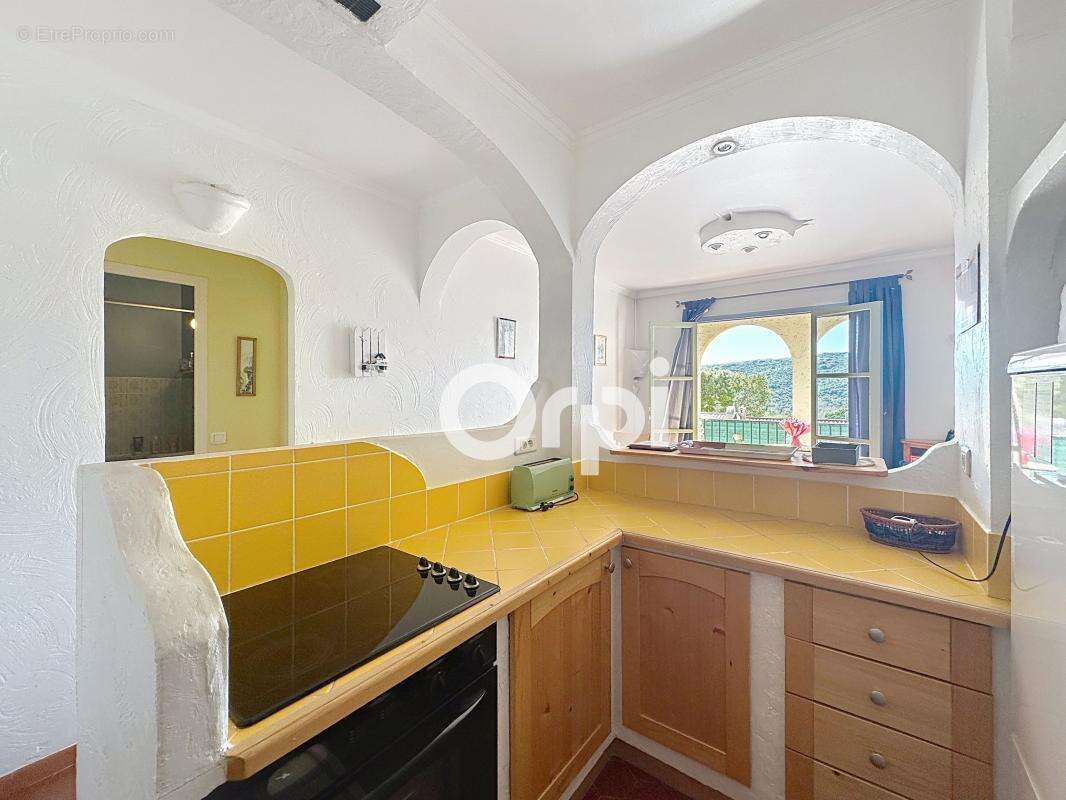 Appartement à VILLENEUVE-LOUBET