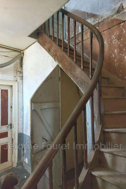 Appartement à EGLETONS