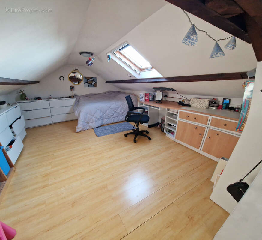 Maison à MARQUILLIES