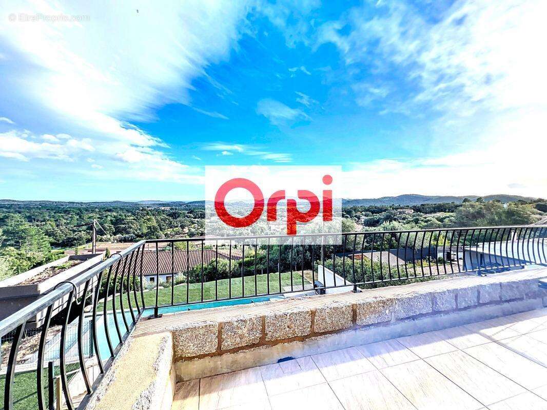 Appartement à PORTO-VECCHIO