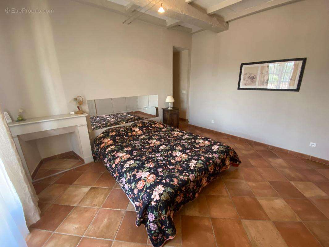 Maison à SAINTE-ALVERE