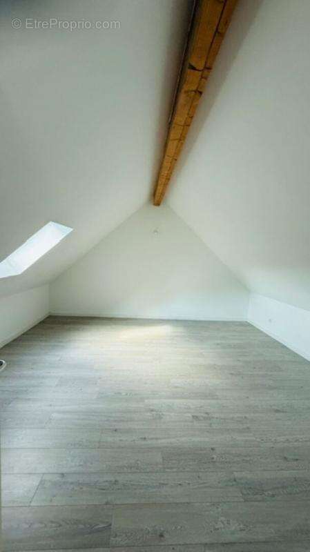 Appartement à AUXON-DESSUS