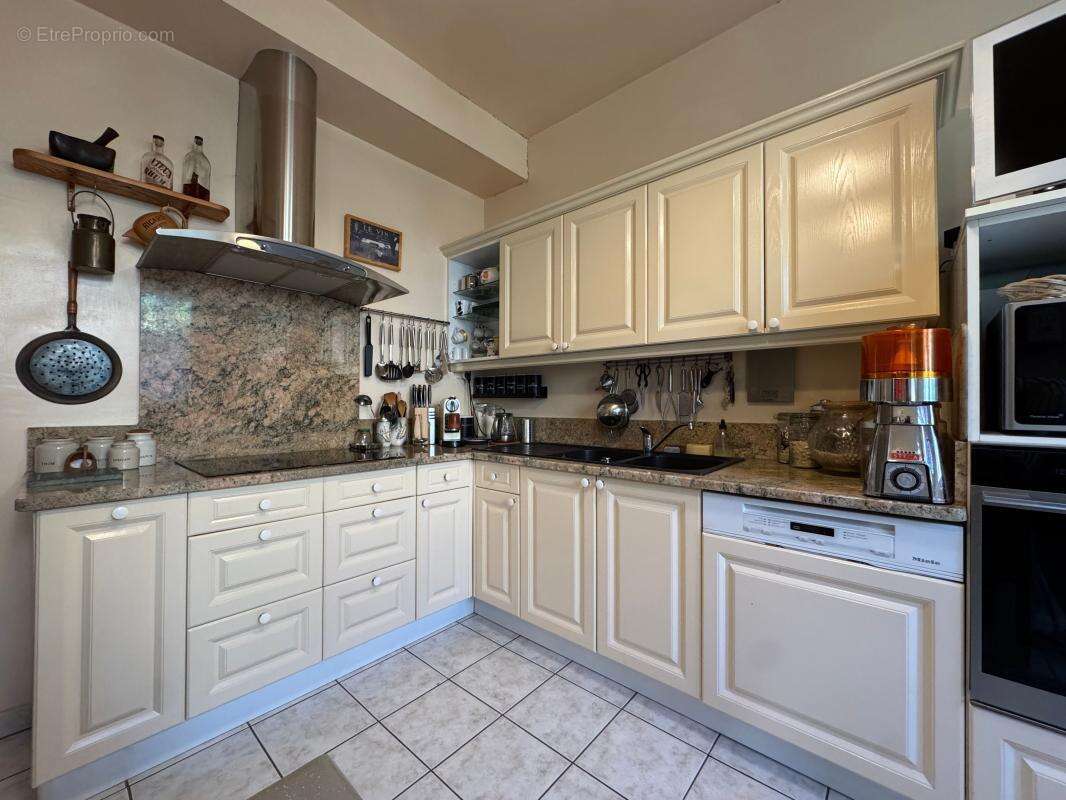 Maison à CASTELNAU-DE-GUERS