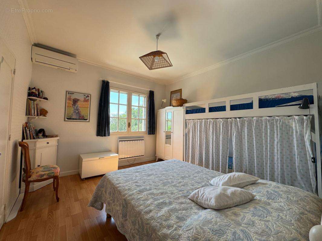 Maison à CASTELNAU-DE-GUERS