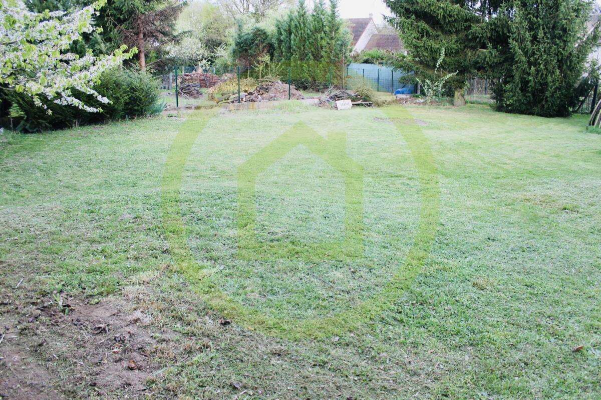 Terrain à ANGERVILLIERS