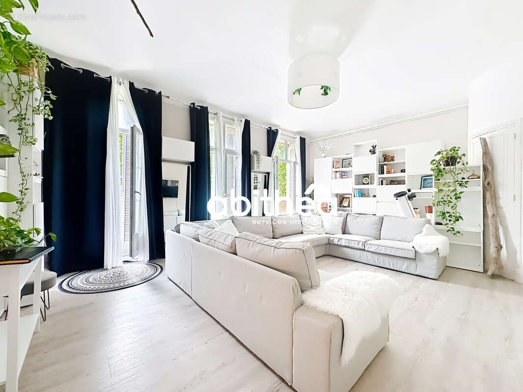 Appartement à BEZIERS