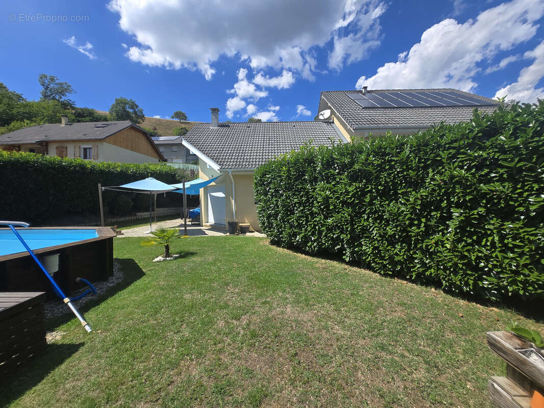 Maison à COISE-SAINT-JEAN-PIED-GAUTHIER