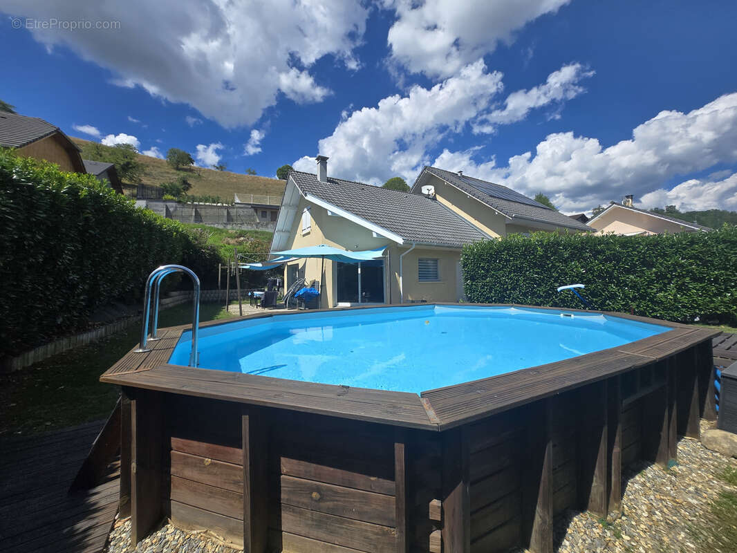 Maison à COISE-SAINT-JEAN-PIED-GAUTHIER