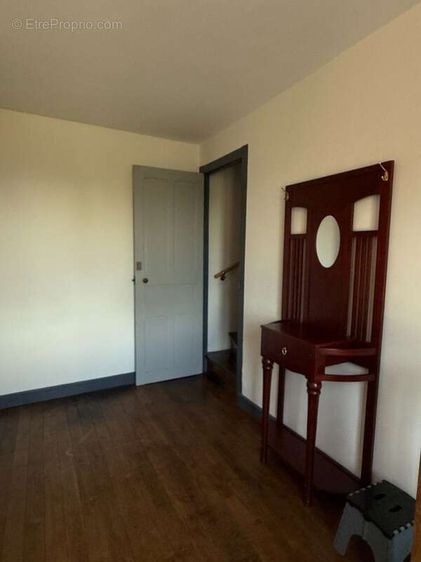 Maison à LE BOURG-D'HEM