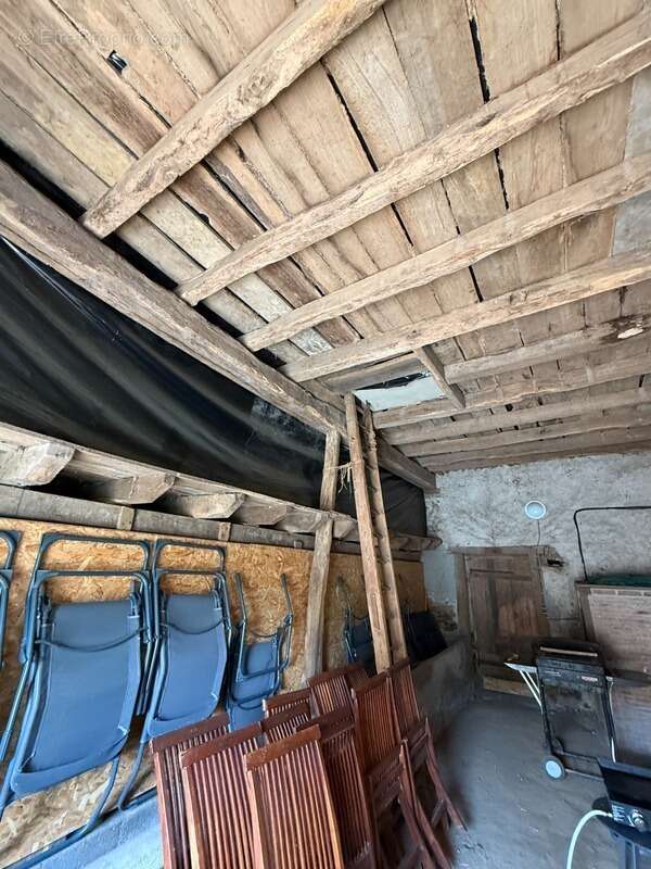 Maison à LE BOURG-D'HEM