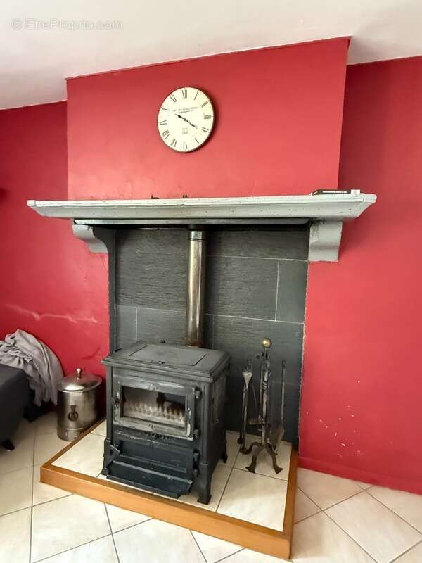 Maison à LE BOURG-D'HEM