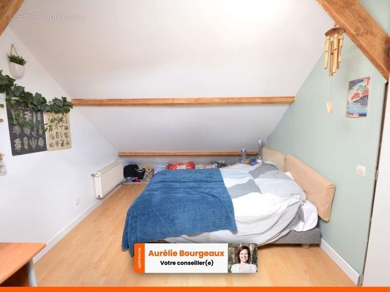 Maison à SAINT-SEBASTIEN-DE-MORSENT