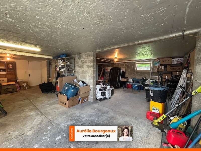 Maison à SAINT-SEBASTIEN-DE-MORSENT