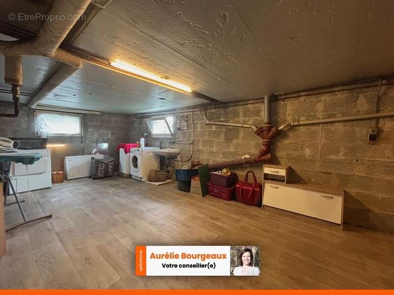 Maison à SAINT-SEBASTIEN-DE-MORSENT