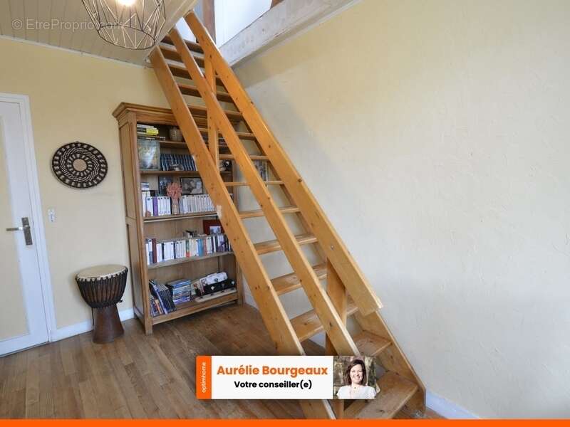 Maison à SAINT-SEBASTIEN-DE-MORSENT