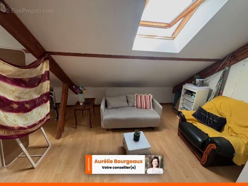 Maison à SAINT-SEBASTIEN-DE-MORSENT