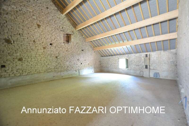 Appartement à STENAY